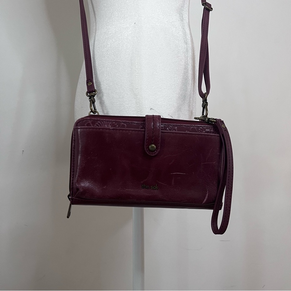 The Sak Iris Large Smartphone Crossbody - Picture 7 of 7